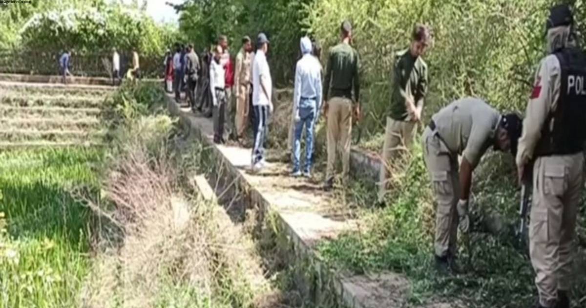 J-K Police, Municipal Council launch cleaning operation of Rani Talab Park in Ramban